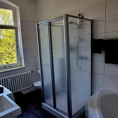 Free Parking Wlan Badewanne Hauptbahnhof Roter Faden Lägenhet *